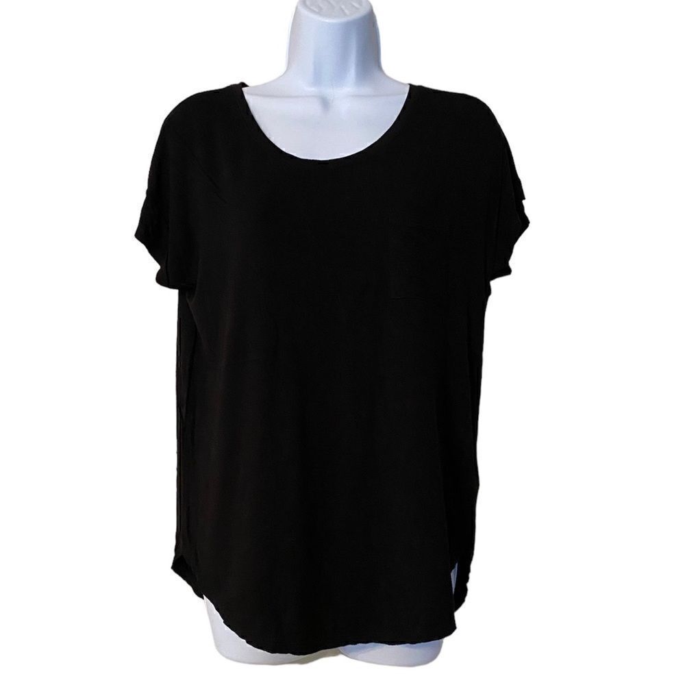 Artisan NY Womans Black Cap Sleeve Top
